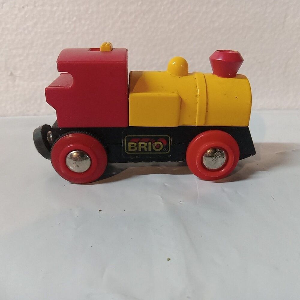 Brio wooden Railway #33594 Battery Powered Does not run selling Parts or Repair